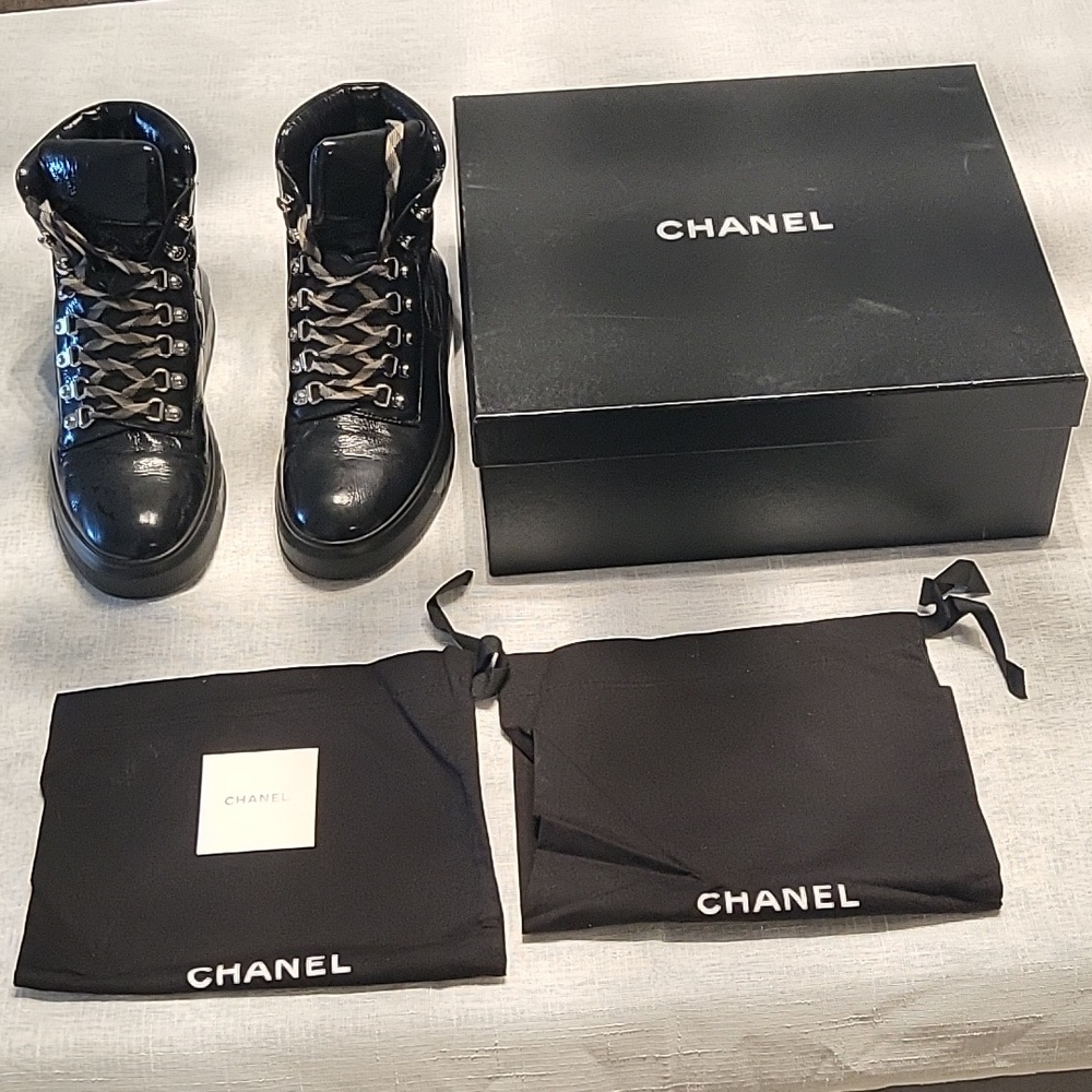 CHANEL Black Patent Leather High-Top Sneakers